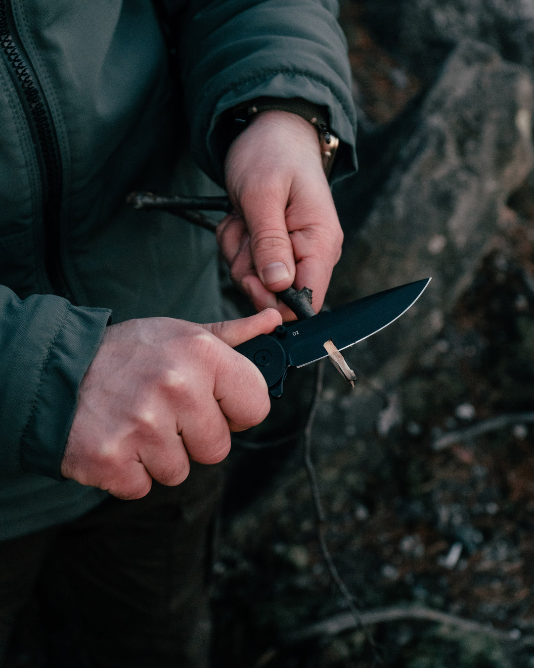 The Straight Back Folding Pocket Knife Giftset for Men and Women